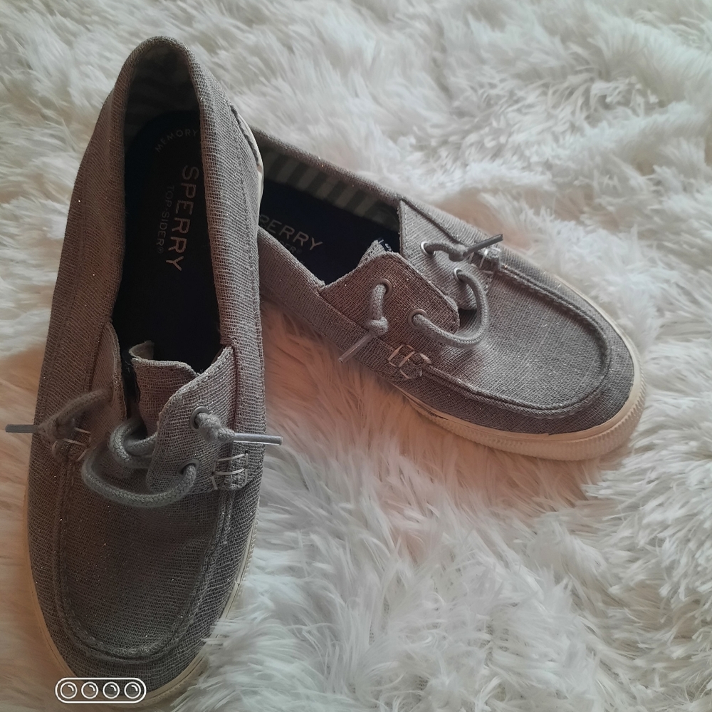 Girls Sperrys Size 3m Like New Grey Sparkly